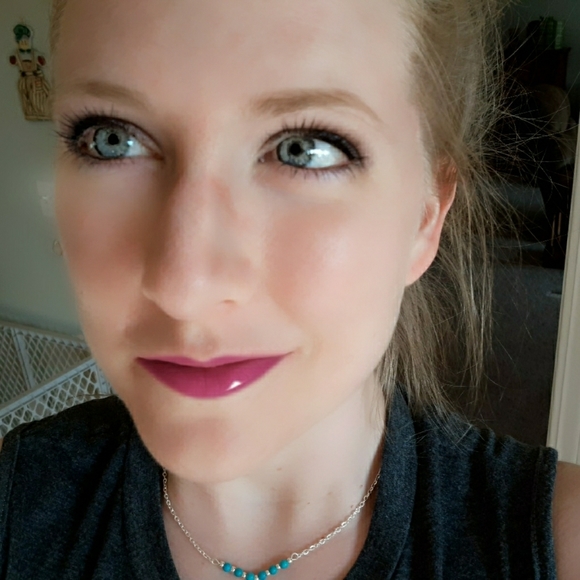 Hi, I'm Beth! - Picture 4 of 11